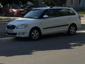 Авто Skoda Fabia 2013 № 8928185