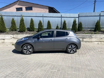 Авто Nissan Leaf 2017 № 8928201