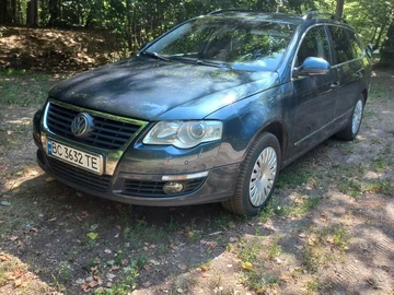 Авто Volkswagen Passat Variant 2006 № 8928399