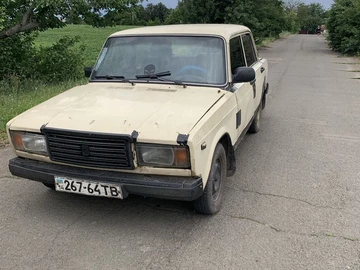 Авто ВАЗ 2105 1986 № 8928401