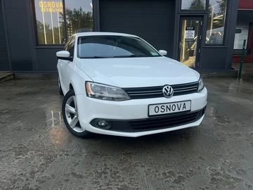 Авто Volkswagen Jetta 2014 № 8928410