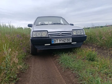 Авто ВАЗ 2109 1998 № 8928425