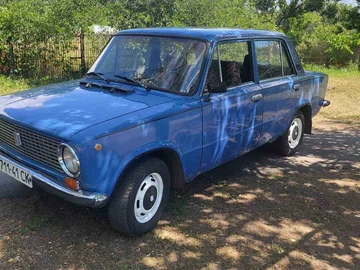 Авто ВАЗ 2101 1985 № 8928449