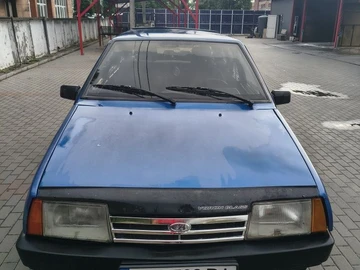 Авто ВАЗ 2109 2003 № 8928585