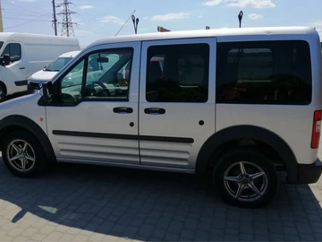 Авто Ford Tourneo Connect 2006 № 8928616