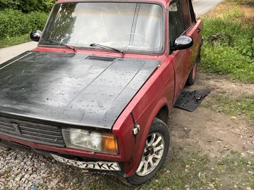 Авто ВАЗ 2105 1989 № 8928781
