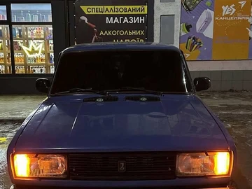 Авто ВАЗ 2105 1991 № 8928806