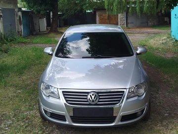 Авто Volkswagen Passat Sedan 2005 № 8928835