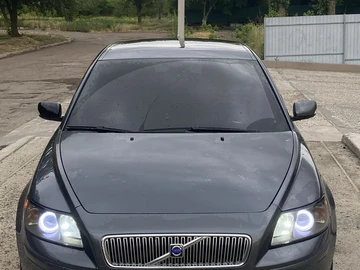 Авто Volvo V50 2005 № 8928908