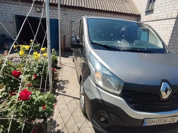 Авто Renault Trafic 2015 № 8928919