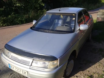 Авто ВАЗ 2110 2002 № 8928929