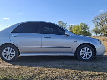 Авто KIA Cerato Forte  2005 № 8929068