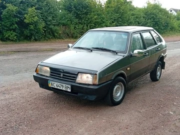 Авто ВАЗ 2109 1991 № 8929383