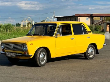 Авто ВАЗ 2101 1979 № 8929404