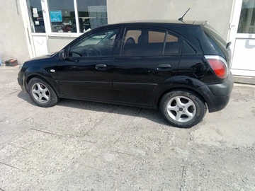 Авто KIA Rio Pride  2009 № 8929434