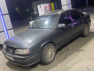 Авто Opel Vectra 1990 № 8929546