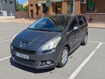 Авто Peugeot 5008 2009 № 8929698