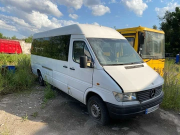 Авто Mercedes 320 2000 № 8929712