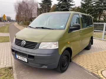 Авто Volkswagen Transporter 2009 № 8929745