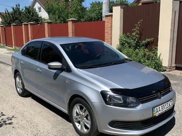 Авто Volkswagen Polo 2011 № 8929759