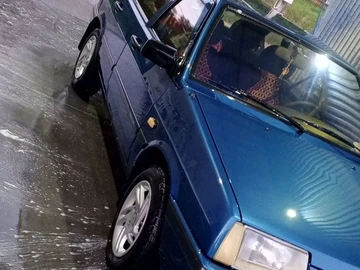 Авто ВАЗ 2109 1997 № 8929875