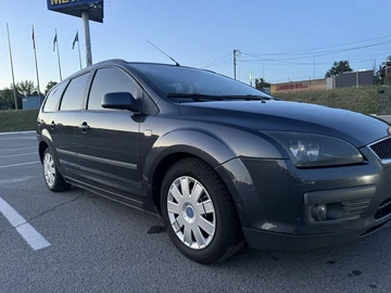 Авто Ford Focus 2006 № 8930024