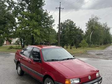 Авто Volkswagen Passat Sedan 1999 № 8930025