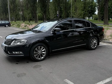 Авто Volkswagen Passat Sedan 2013 № 8930063