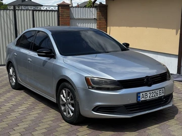 Авто Volkswagen Jetta 2011 № 8930167