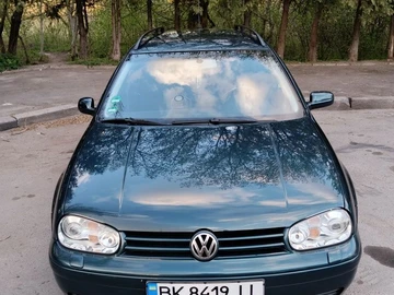 Авто Volkswagen Golf 2003 № 8930258