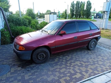 Авто Opel Astra 1992 № 8930285