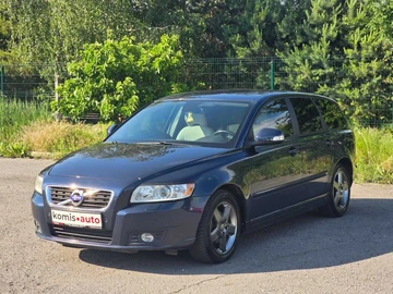 Авто Volvo V50 2012 № 8930335