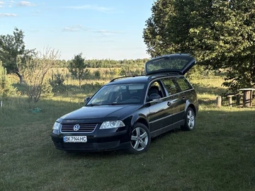 Авто Volkswagen Passat Variant 2004 № 8930418