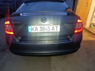 Авто Skoda Rapid 2013 № 8930449