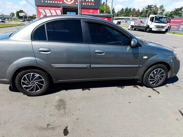 Авто KIA Rio Pride  2010 № 8930519