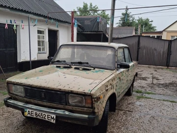 Авто ВАЗ 2105 1980 № 8930527