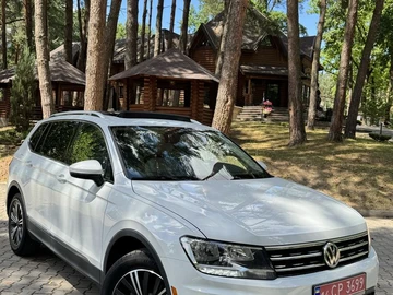 Авто Volkswagen Tiguan 2019 № 8930627