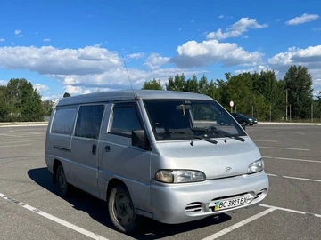 Авто Hyundai H100 1997 № 8930642