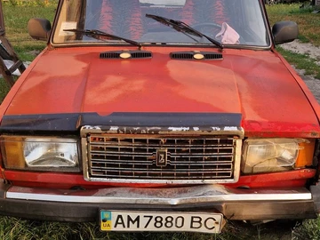 Авто ВАЗ 2107 1995 № 8930723