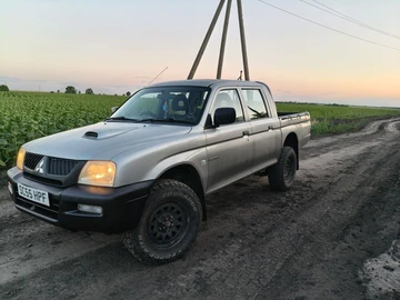 Авто Mitsubishi L 200 1996 № 8930755