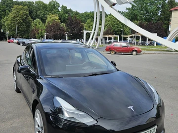 Авто Tesla Model 3 2021 № 8930831