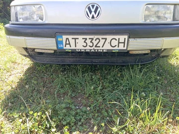 Авто Volkswagen Passat Sedan 1989 № 8930865