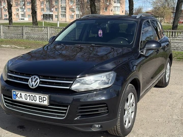Авто Volkswagen Touareg 2012 № 8930886