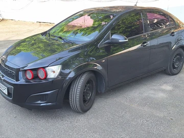 Авто Chevrolet Aveo 2014 № 8930896
