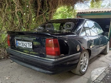 Авто Opel Omega 1989 № 8930920
