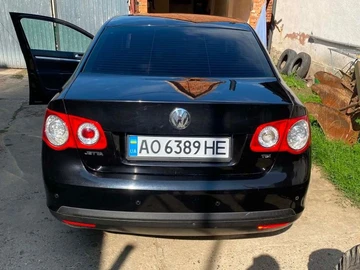 Авто Volkswagen Jetta 2006 № 8930964