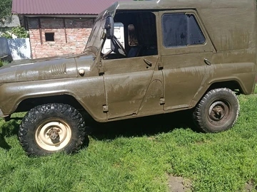 Авто УАЗ 2315 1990 № 8931004