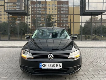 Авто Volkswagen Jetta 2013 № 8931028