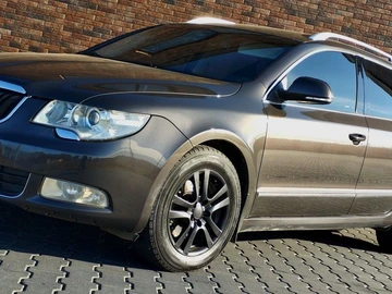 Авто Skoda Superb 2011 № 8931046