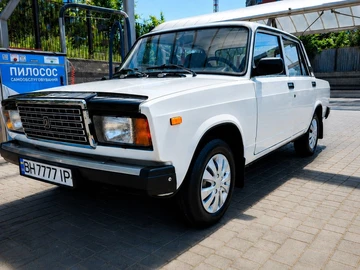 Авто ВАЗ 2107 2009 № 8931124
